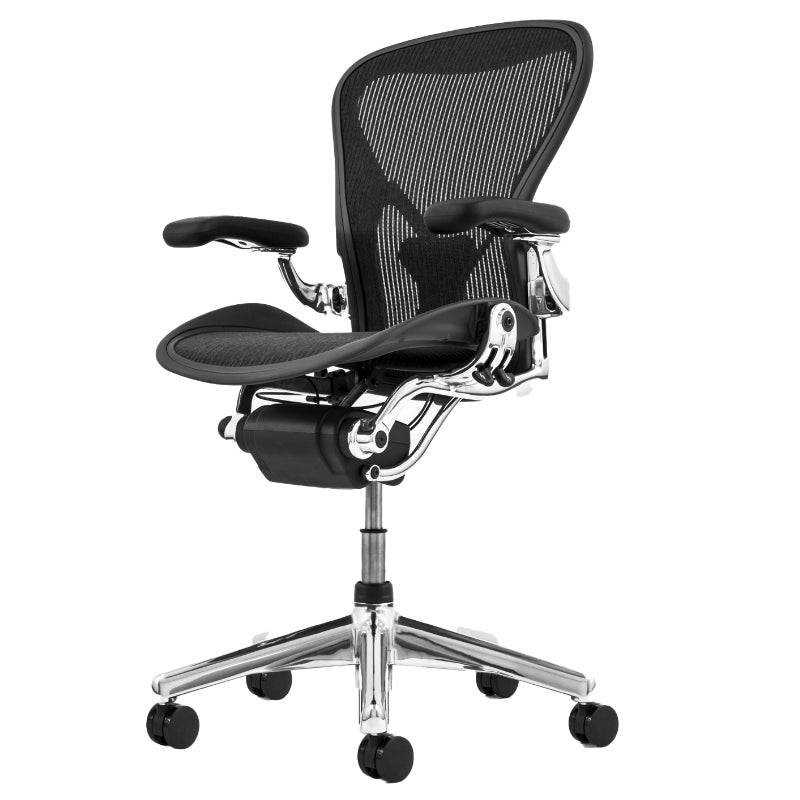 Chaise Aeron Classic Herman Miller rénovée (polie)