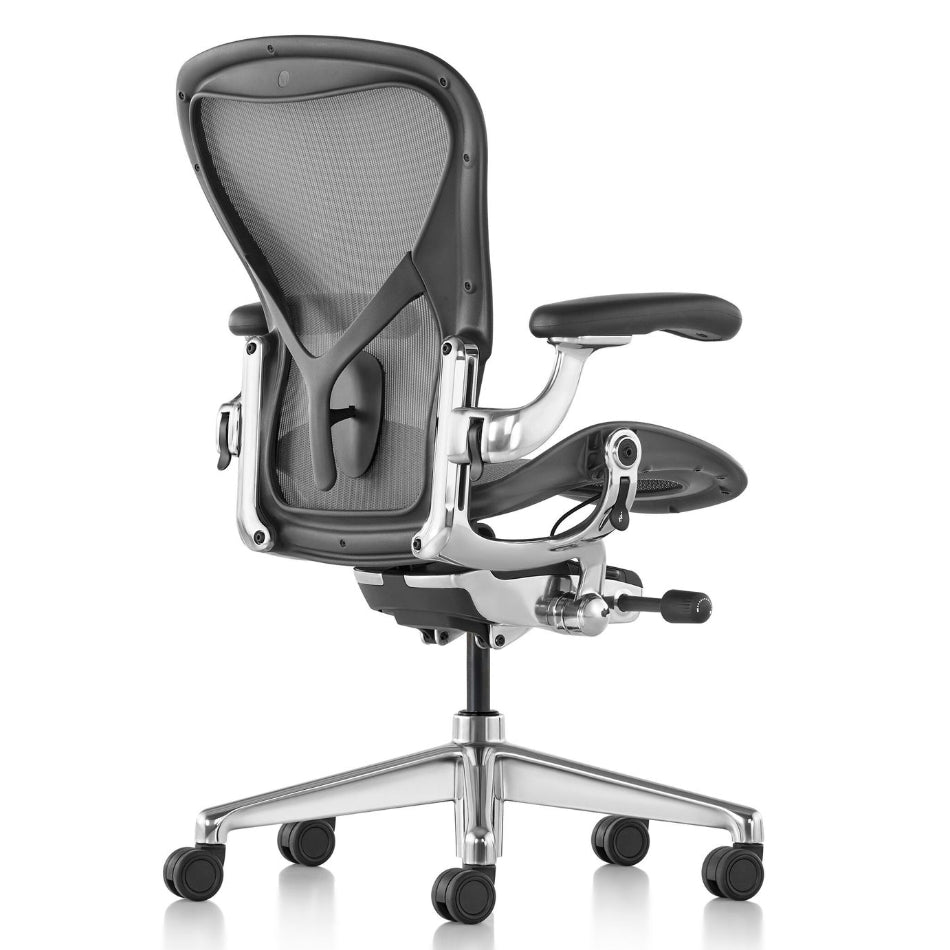 Herman Miller Aeron Remastered Aluminium poli remis à neuf