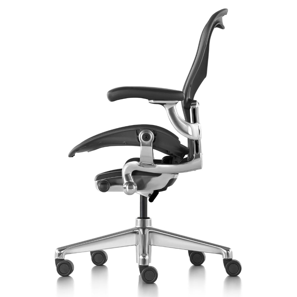 Herman Miller Aeron Remastered Aluminium poli remis à neuf