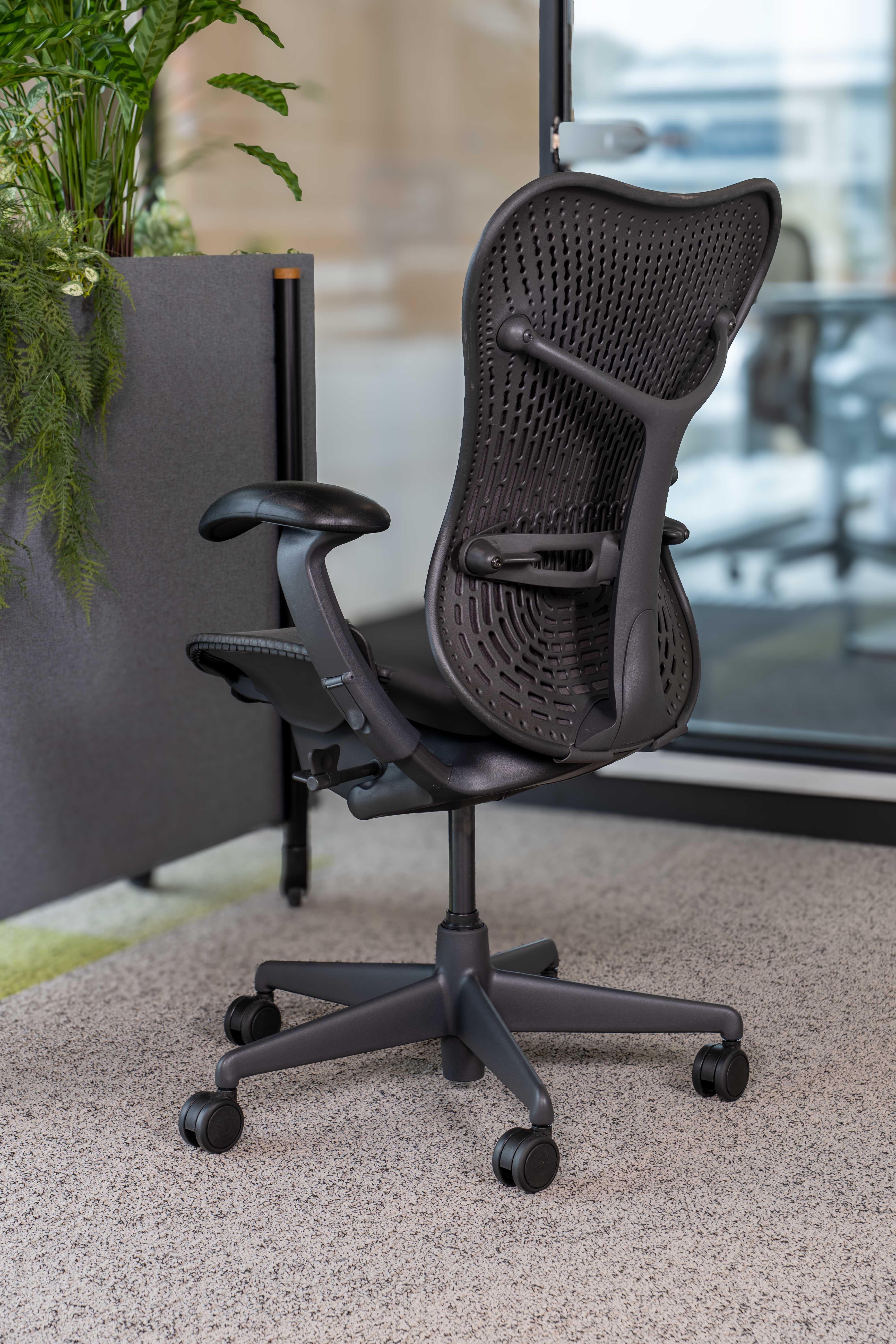 Refurbished Herman Miller Mirra 1 Graphite Butterfly