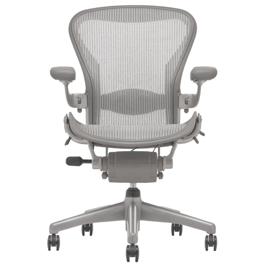 Chaise Herman Miller Aeron Classic (Titane) remise à neuf
